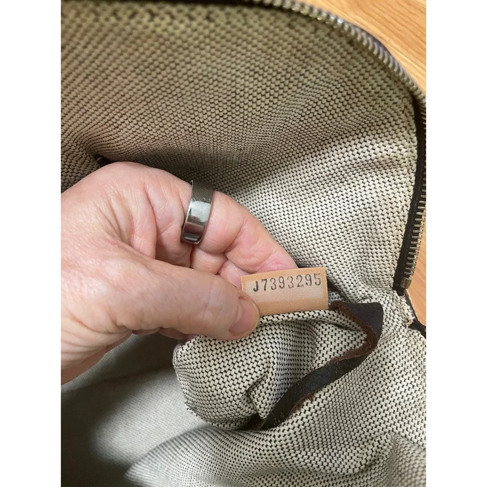 Vintage Y2K Dooney & Bourke Pebbled Leather Bowler Satchel‎ Bag Brown Tassel